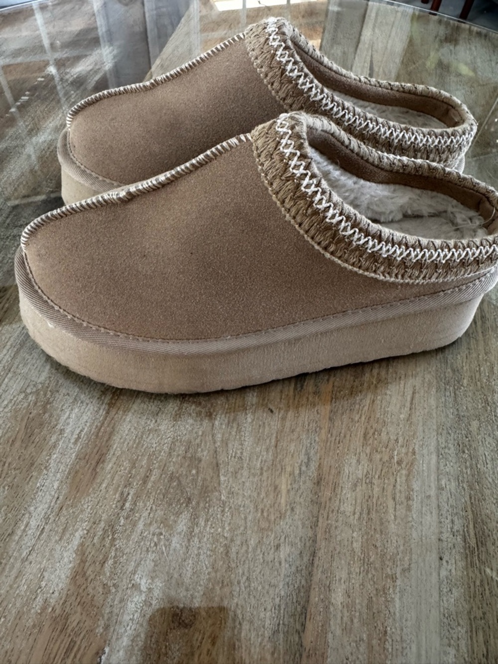 Women’s Cozy Platform Slip-On Slippers - Taupe - Picture 4 of 7